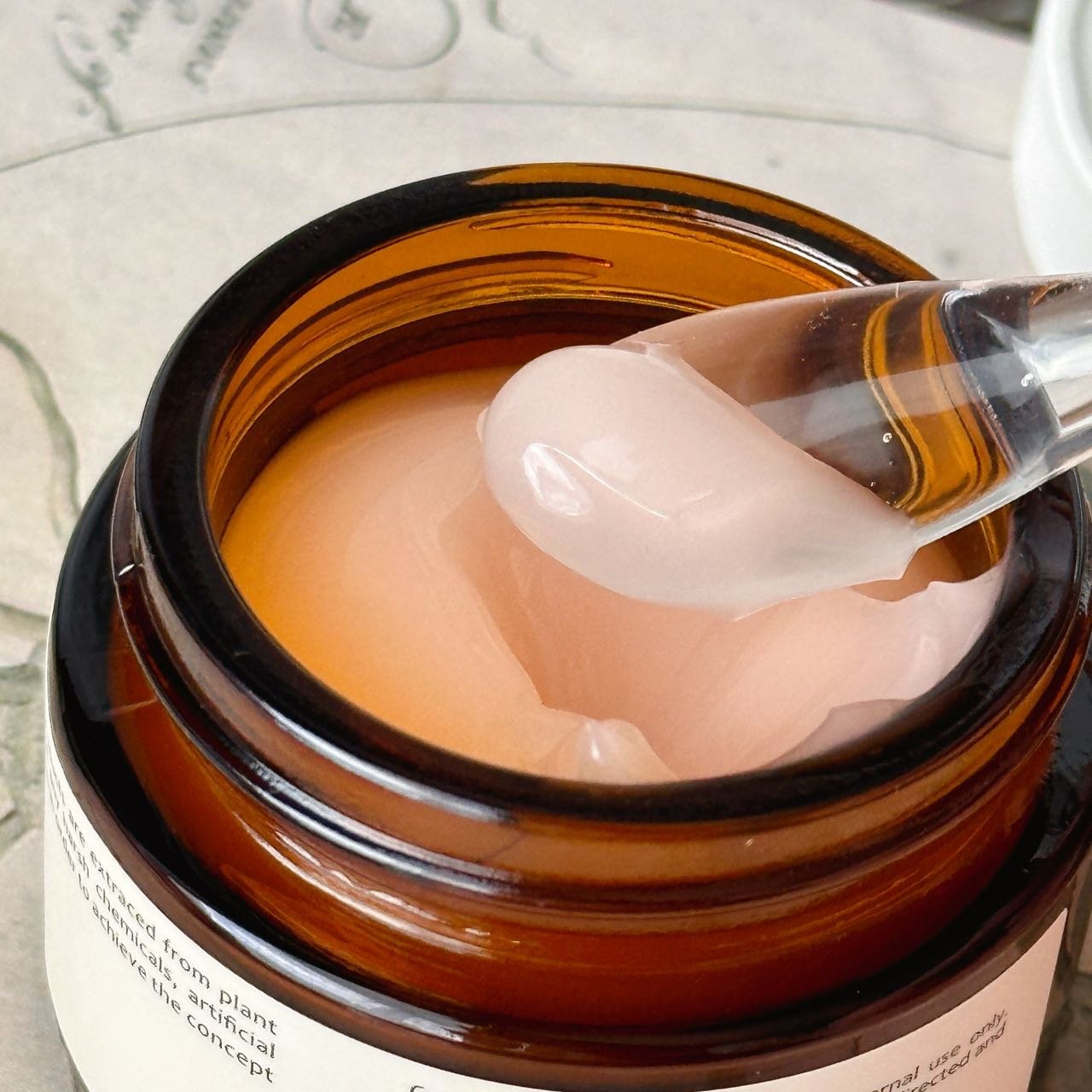 Myrrh & Peony Clarifying Gel Cream